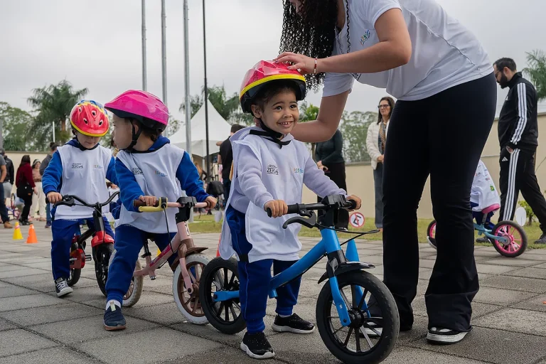 Aromeiazero celebra 15 anos de impacto social e mobilidade sustentável