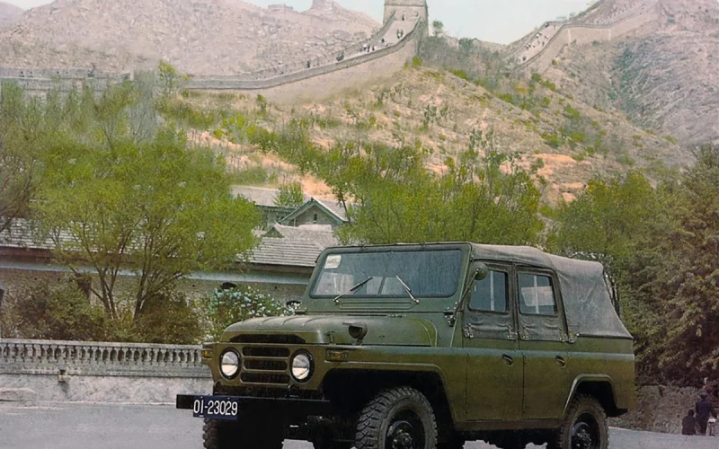 Beijing BJ212: a história do jipe militar que influenciou novos modelos chineses