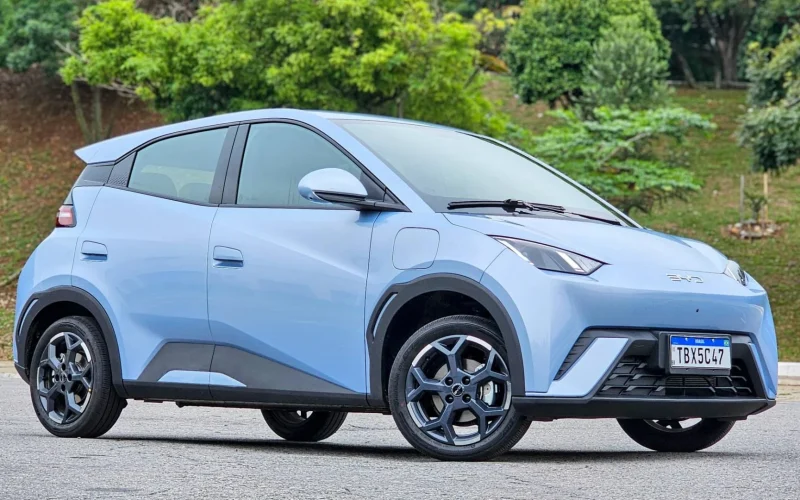 BYD Dolphin Mini é o primeiro elétrico no pódio de vendas do Brasil