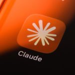 Anthropic amplia acesso à internet em testes após comportamentos inesperados do Claude