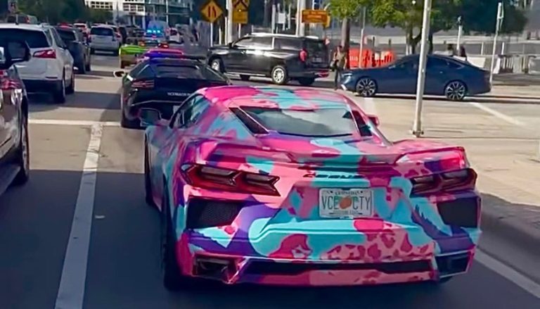Carros de GTA 6 personalizados invadem as ruas de Miami em ação promocional