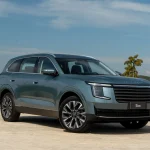 Jetour S08: SUV familiar híbrido de 7 lugares com geladeira e potente motor