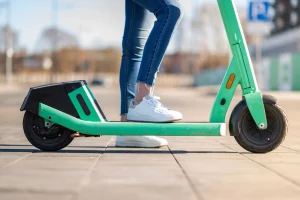 Multas para patinetes e bicicletas elétricas em São Paulo a partir de outubro