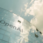 OpenAI inicia testes de anúncios visuais durante a geração de imagens no ChatGPT