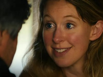 Filme sobre Elizabeth Holmes, condenada por fraude, tem data de estreia no Brasil